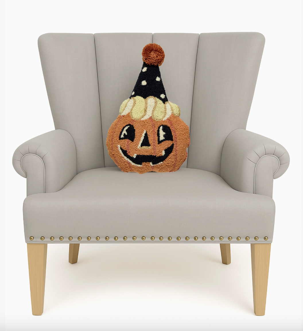 Retro Pumpkin Shaped Hook Pillow