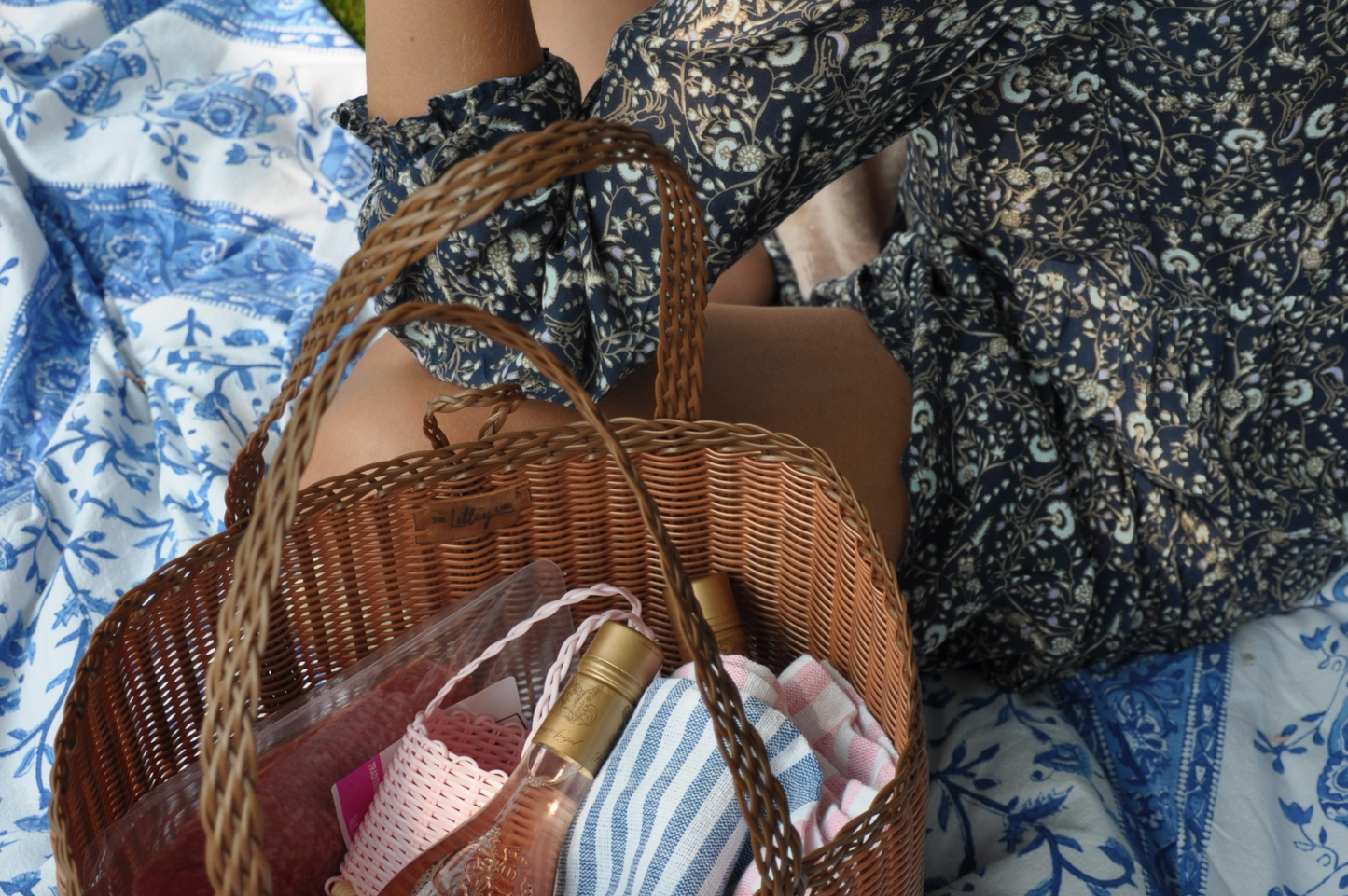 Woven Tote in Picnic