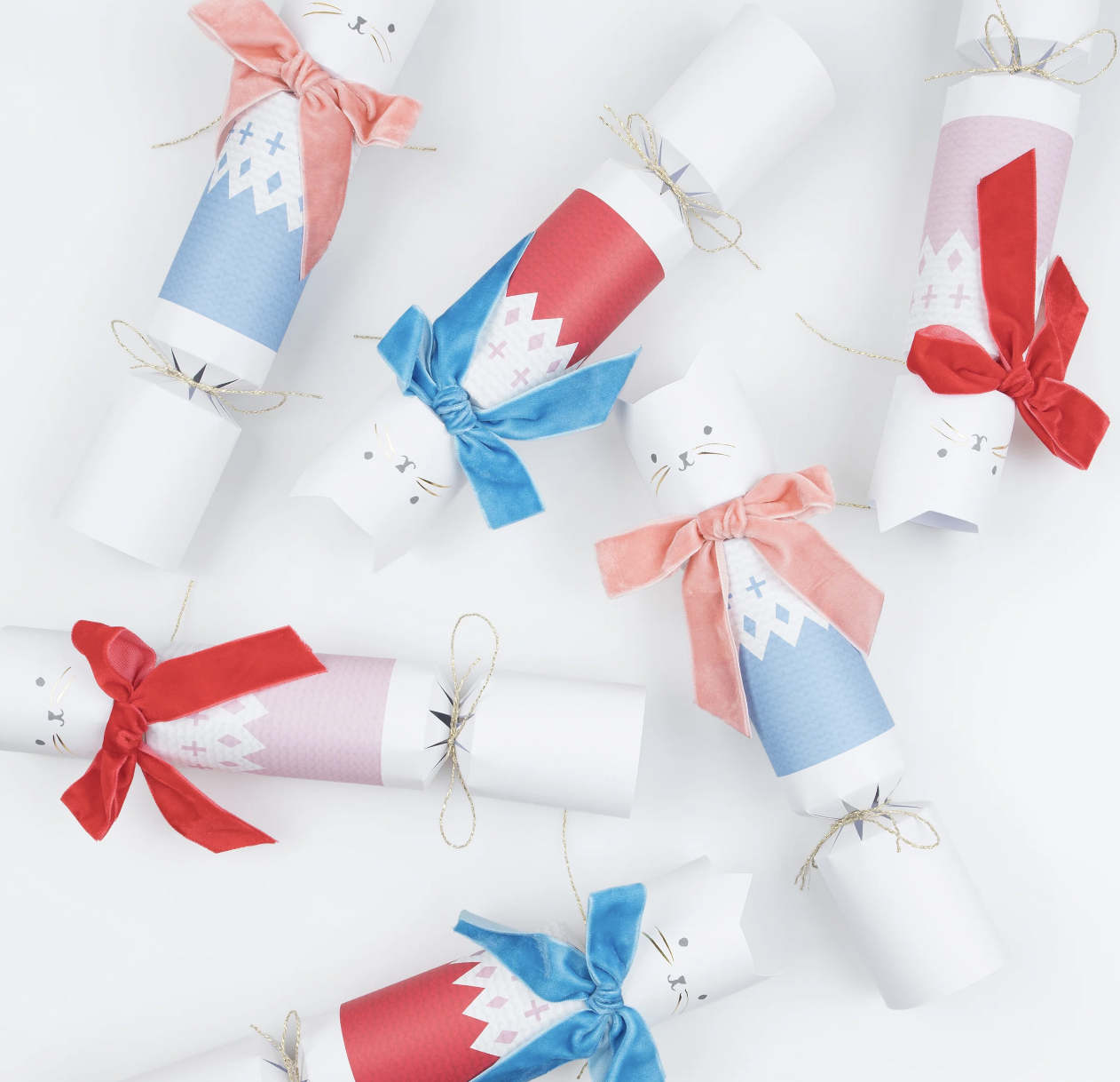 Velvet Bows Cat Crackers