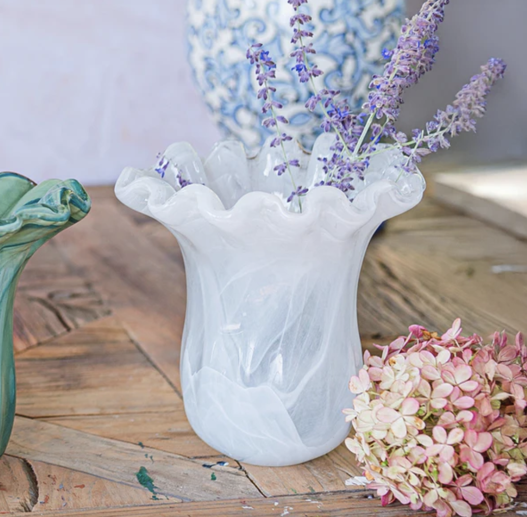 Onda Glass White Small Tulip Vase