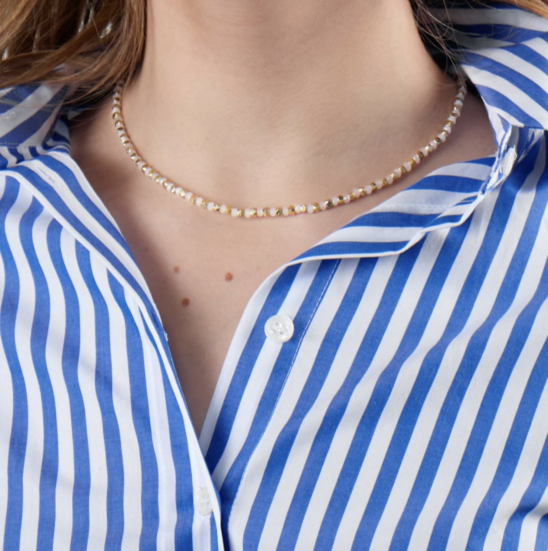 White + Gold Crystal Necklace With Alternating Brass Beads