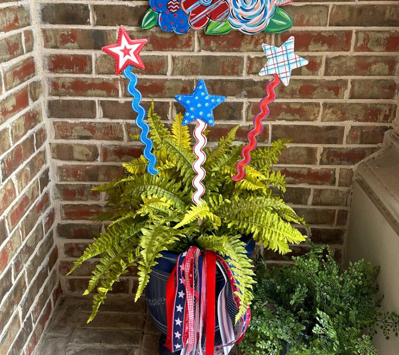 Stars + Stripes Ric Rac Streamer Stakes, Set of 3