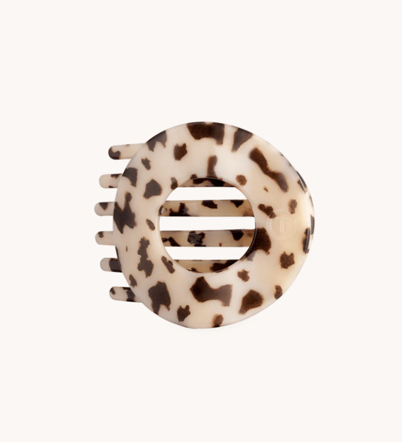 Blonde Tortoise | Medium | Flat Circle Hair Clip