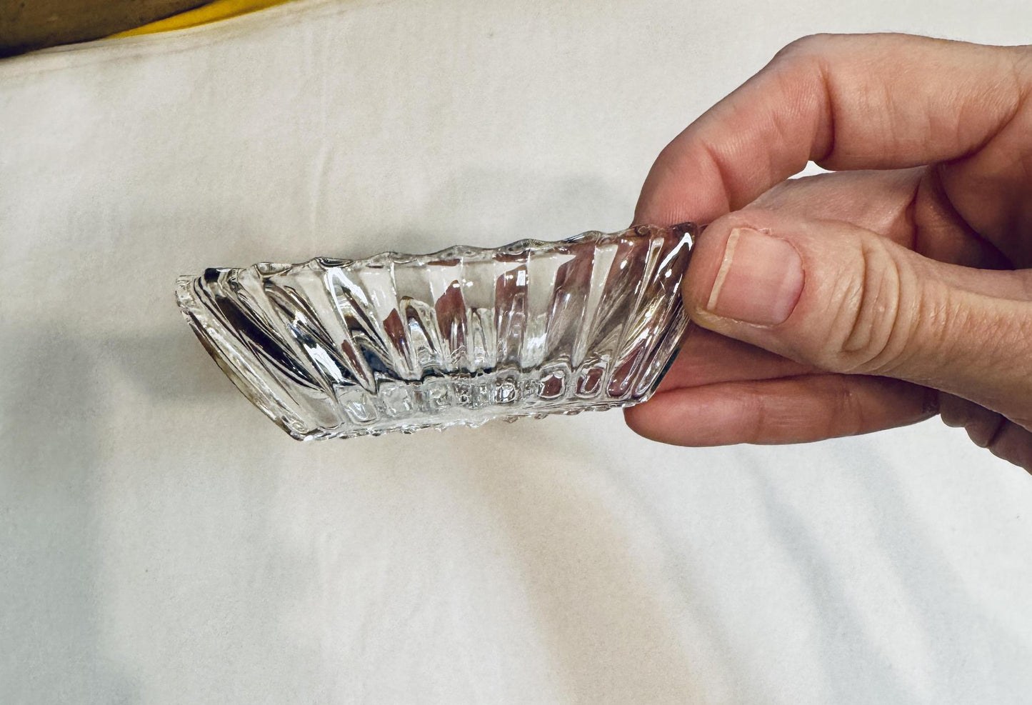 Heisey Oval Salt Cellar with Sunburst Pattern