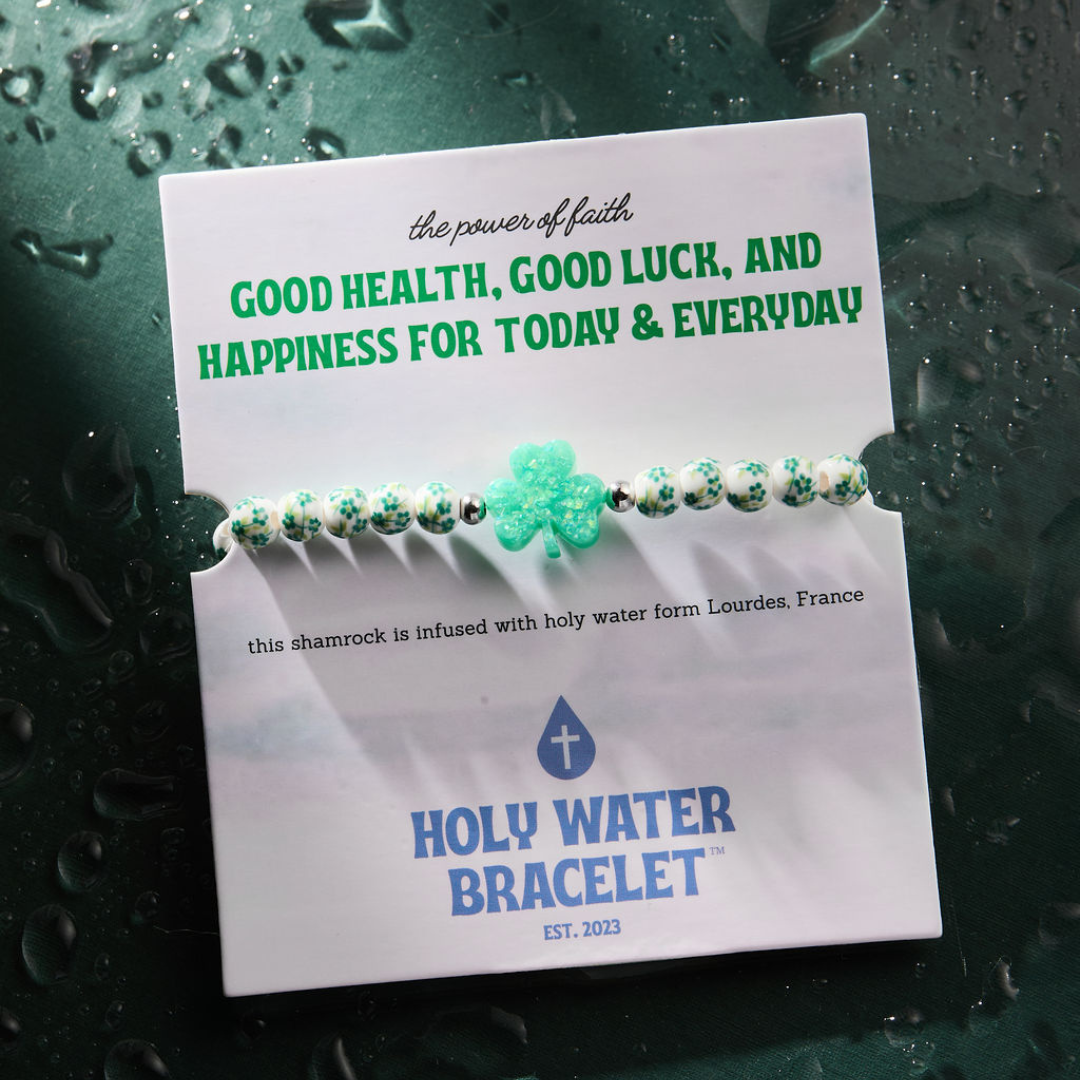 HOLY WATER PORCELAIN SHAMROCK BRACELET: Gold Spacer Beads