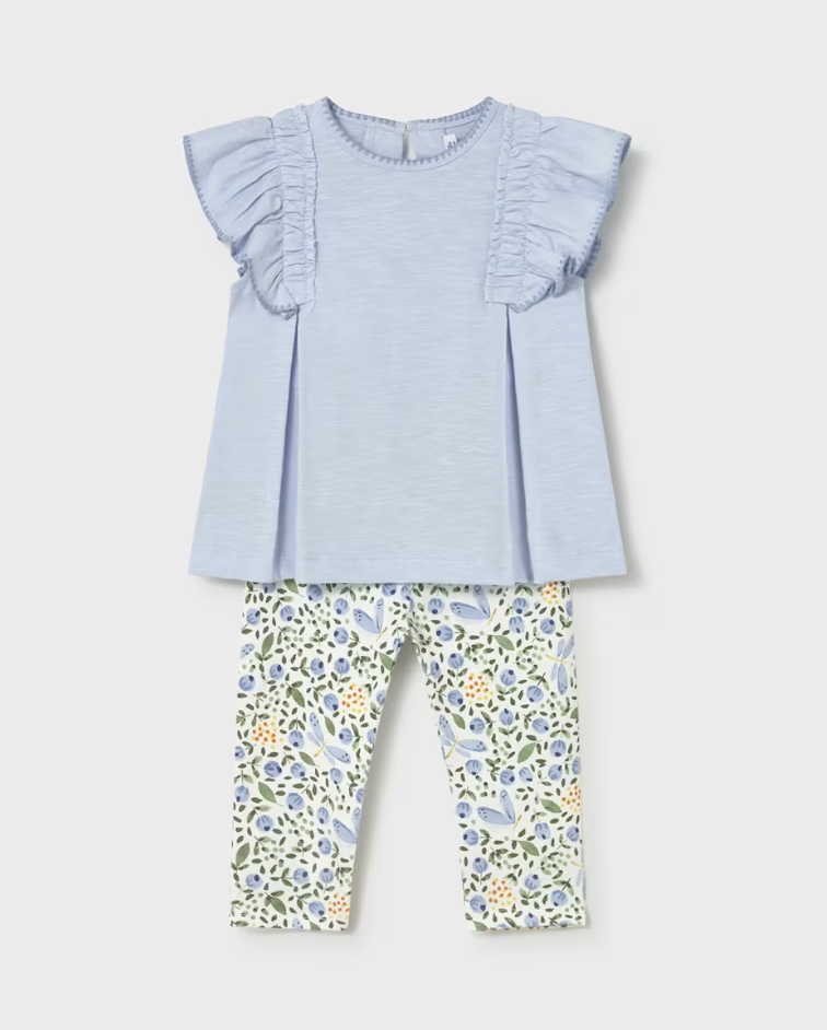 Ruffled T-Shirt + Printed Legging Set