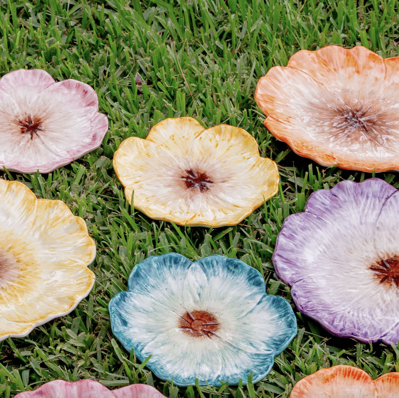 Elisabetta Flower Dessert Plate, Pink - COMING SOON!