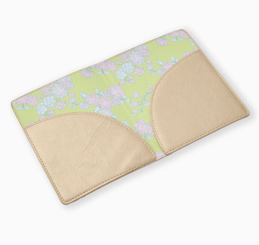 Champagne Mahjong Card Folio