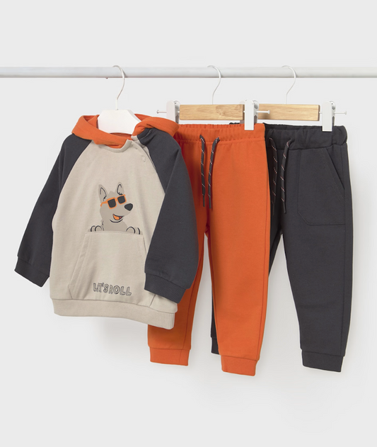 Tracksuit with Two Pairs of Track Pants