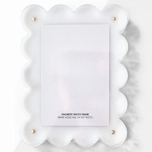 White Scalloped Acrylic Picture Frame