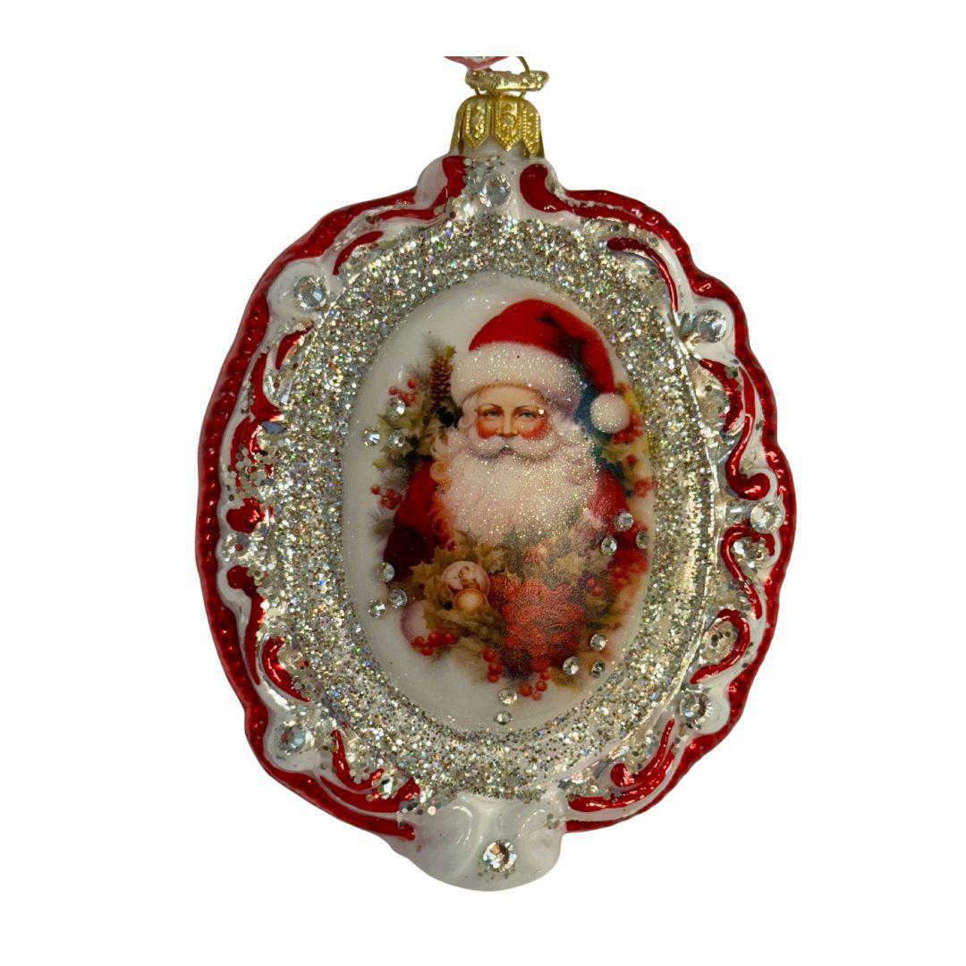 Merry Medallion