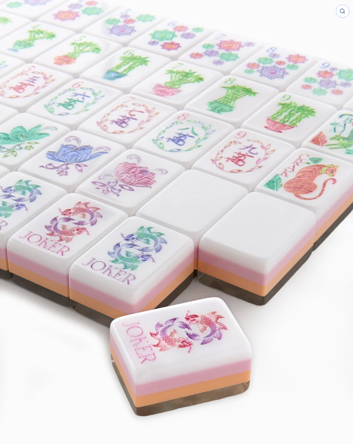 Pearlescent Mahjong Tiles