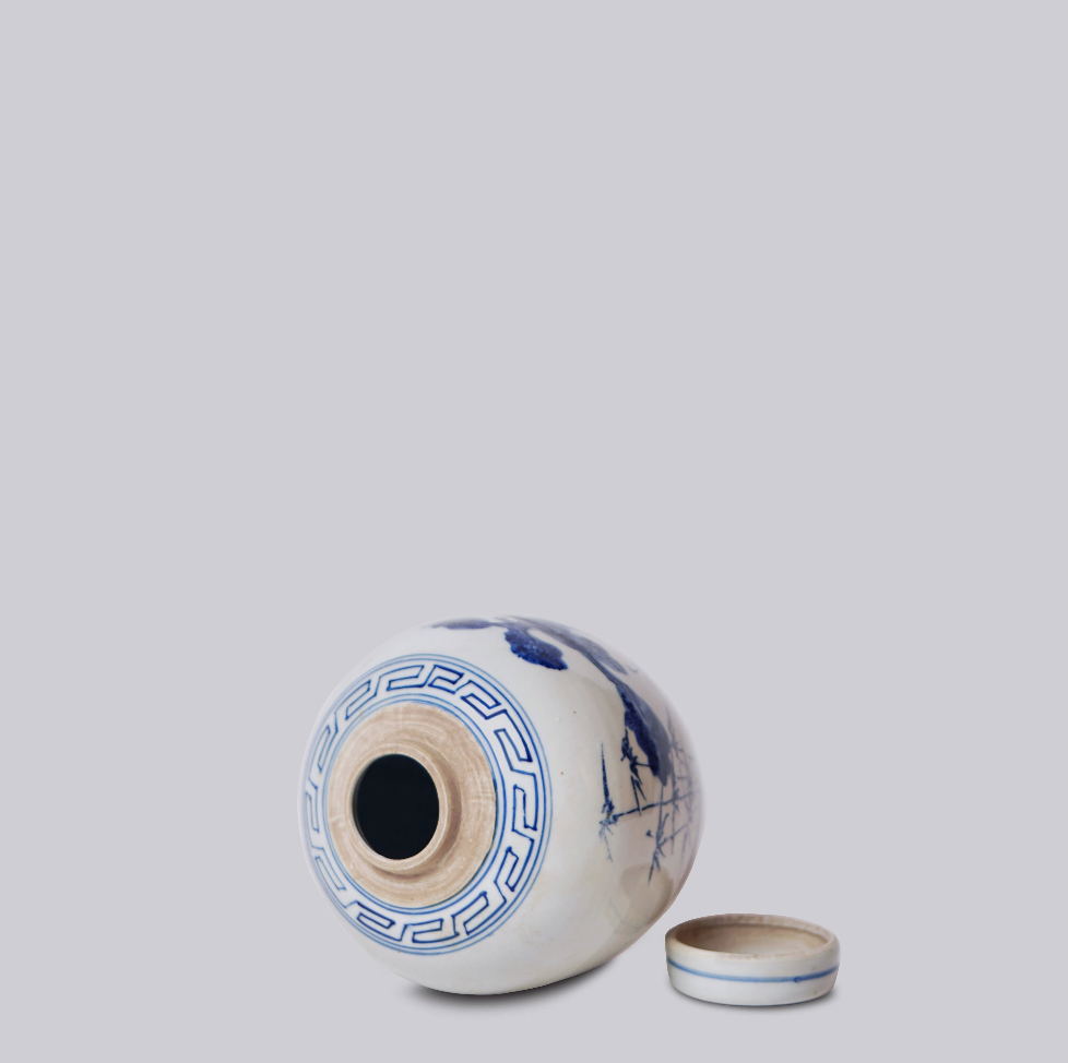 Blue and White Porcelain Three Friends Round Jar