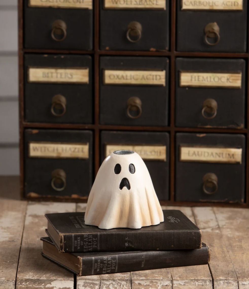 Scared Ghost Candlestick