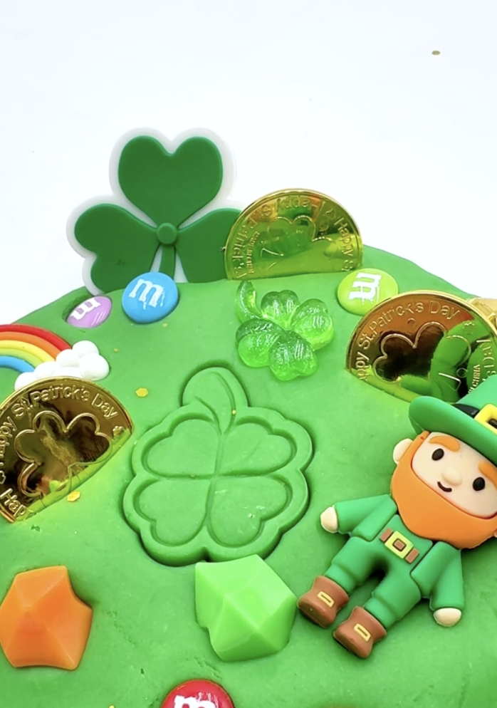 Lucky Leprechaun Grab & Go Dough Jar