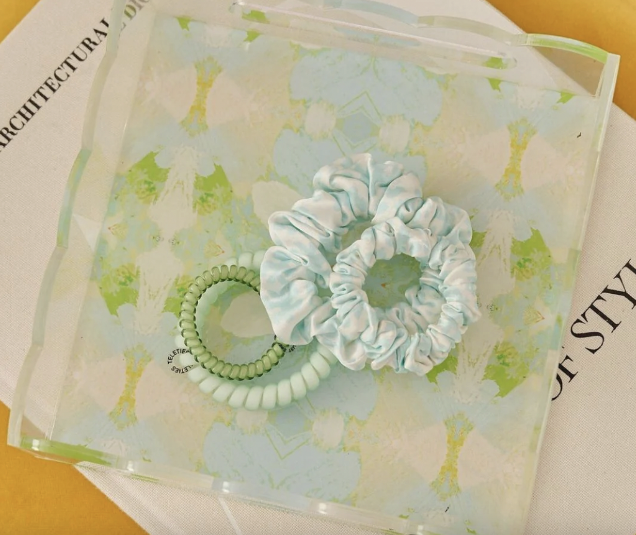 Elephant Falls Scalloped Tray - Small