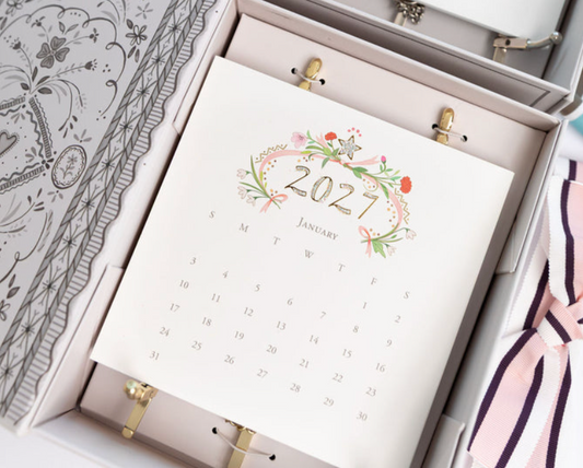2027 Classic Desk Calendar: Gold Easel