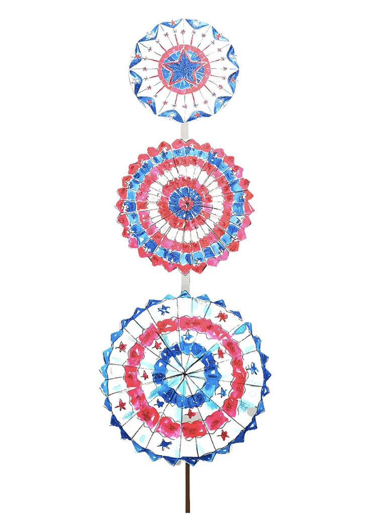 Patriotic Pinwheel Topiary