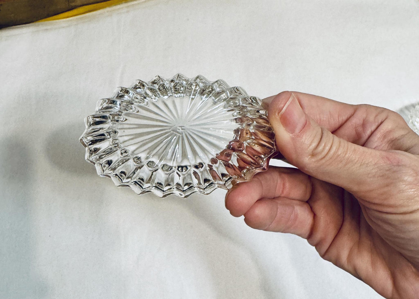 Heisey Oval Salt Cellar with Sunburst Pattern