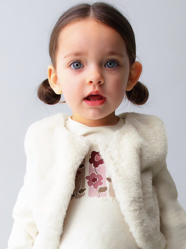 Three Piece Set - Long Sleeve T'Shirt, Faux Fur Vest, + Leggings