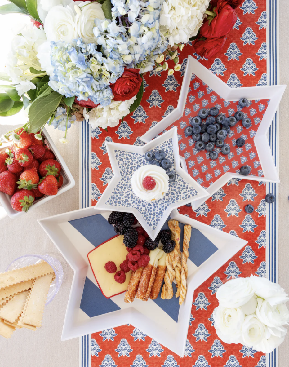 Stacking Stars Bamboo Tray Set