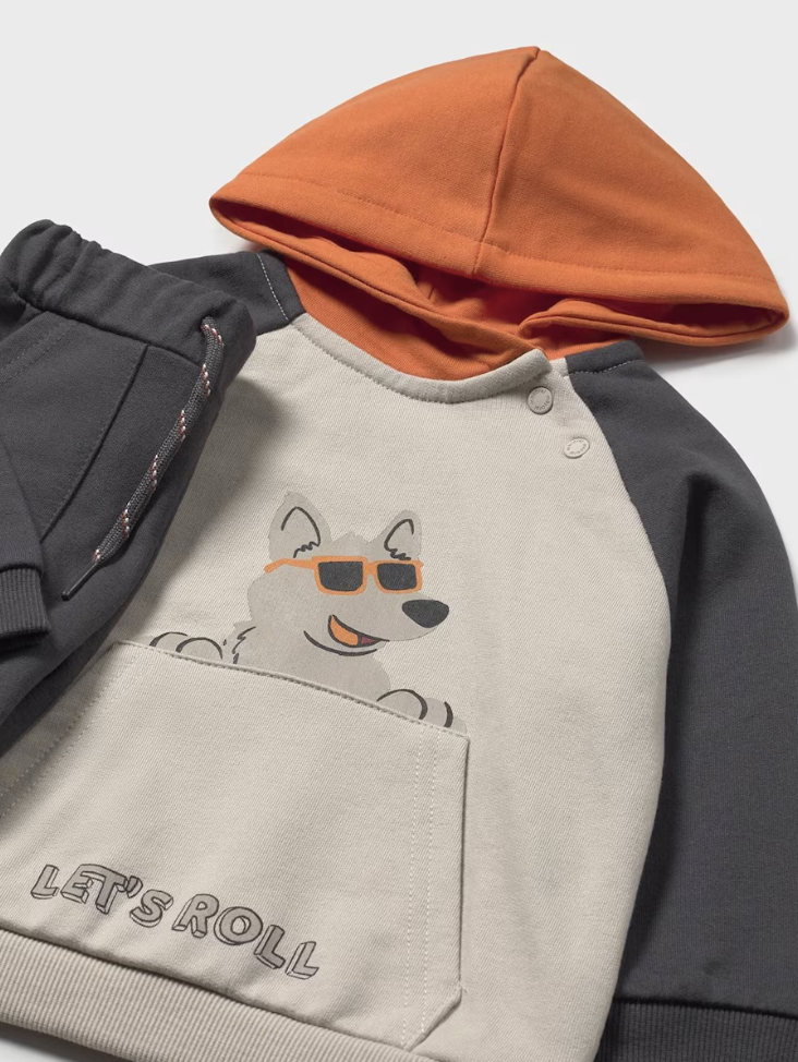 Tracksuit with Two Pairs of Track Pants